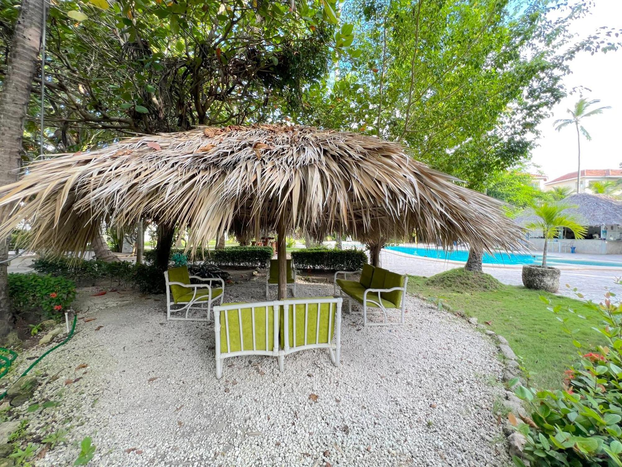 Hotel Serenara With Rooftop Pool - Corales Punta Cana