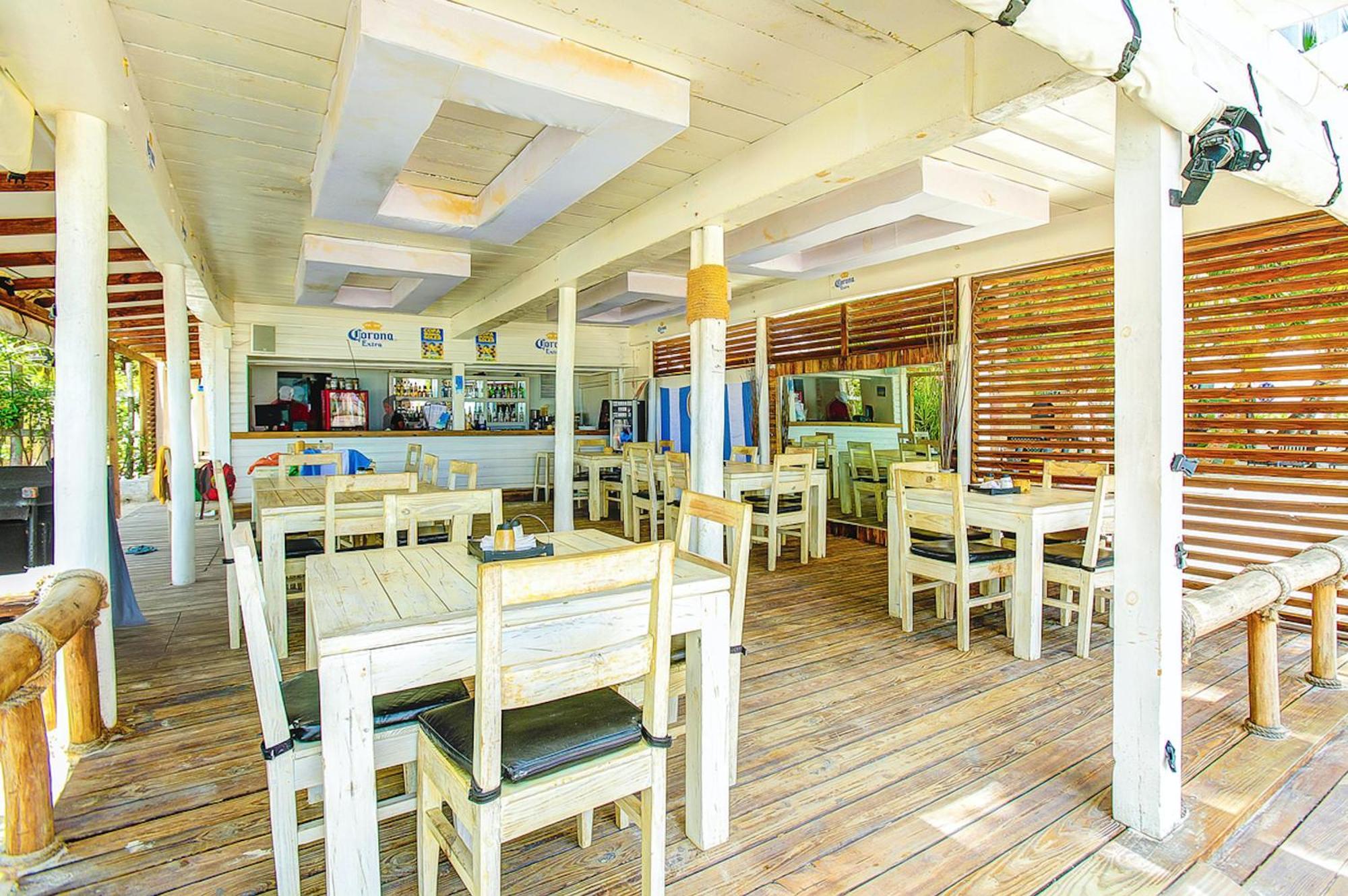 Tropicana Deluxe Playa Corales - Wifi, Beach, Pool 5* Punta Cana