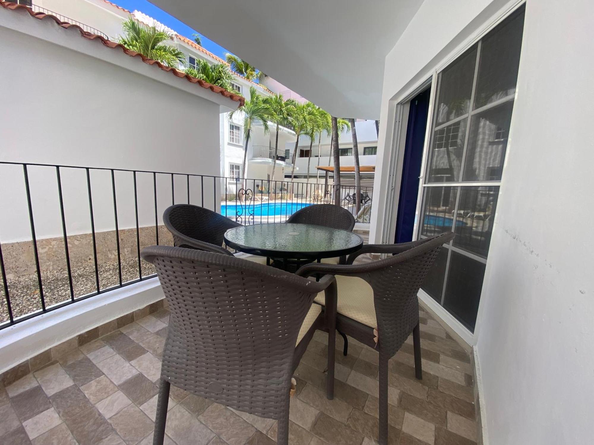 Bavareto Pool Corales Rd Punta Cana