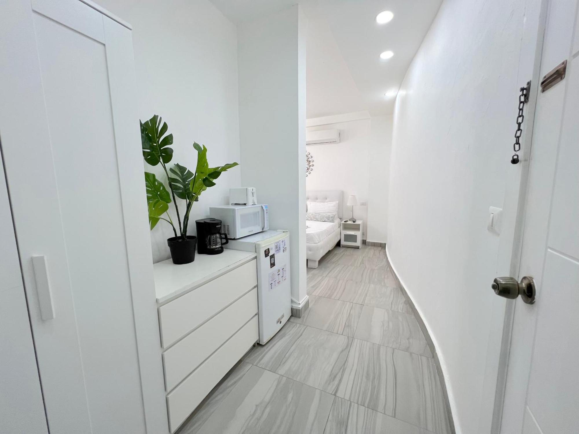 Aparthotel Serenity With Rooftop Pool, Club, Spa, Restaurants