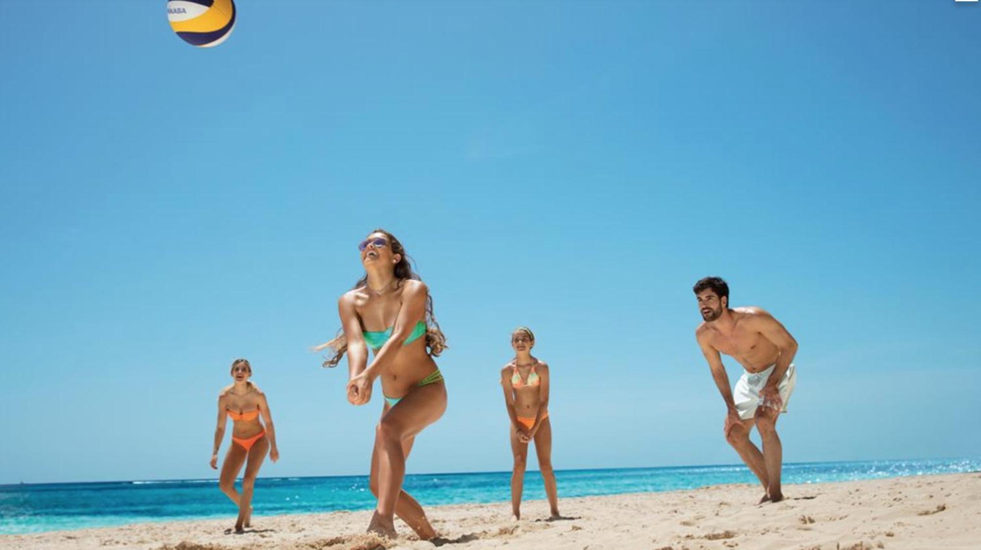 Dukassi Suites Rooftop Pool - Beach Club And Spa - Playa Los Corales Hotel