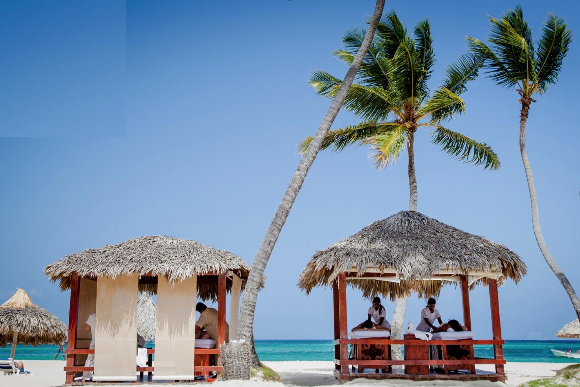 Dukassi Suites Rooftop Pool - Beach Club And Spa - Playa Los Corales * Punta Cana