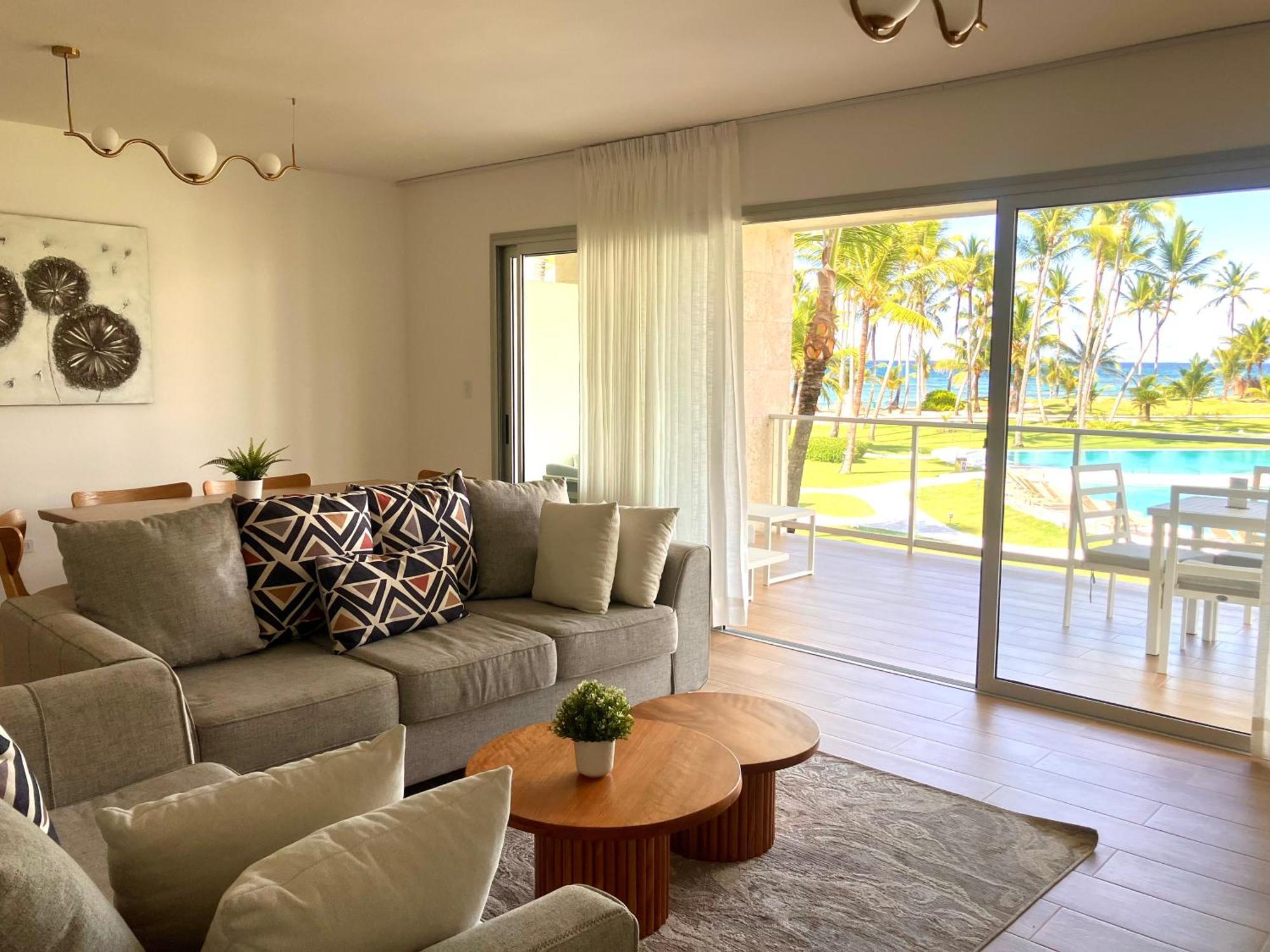 Front By Playa Palmera