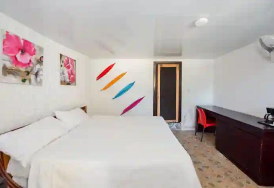 Bed & Breakfast Dios Es Fiel - Ali