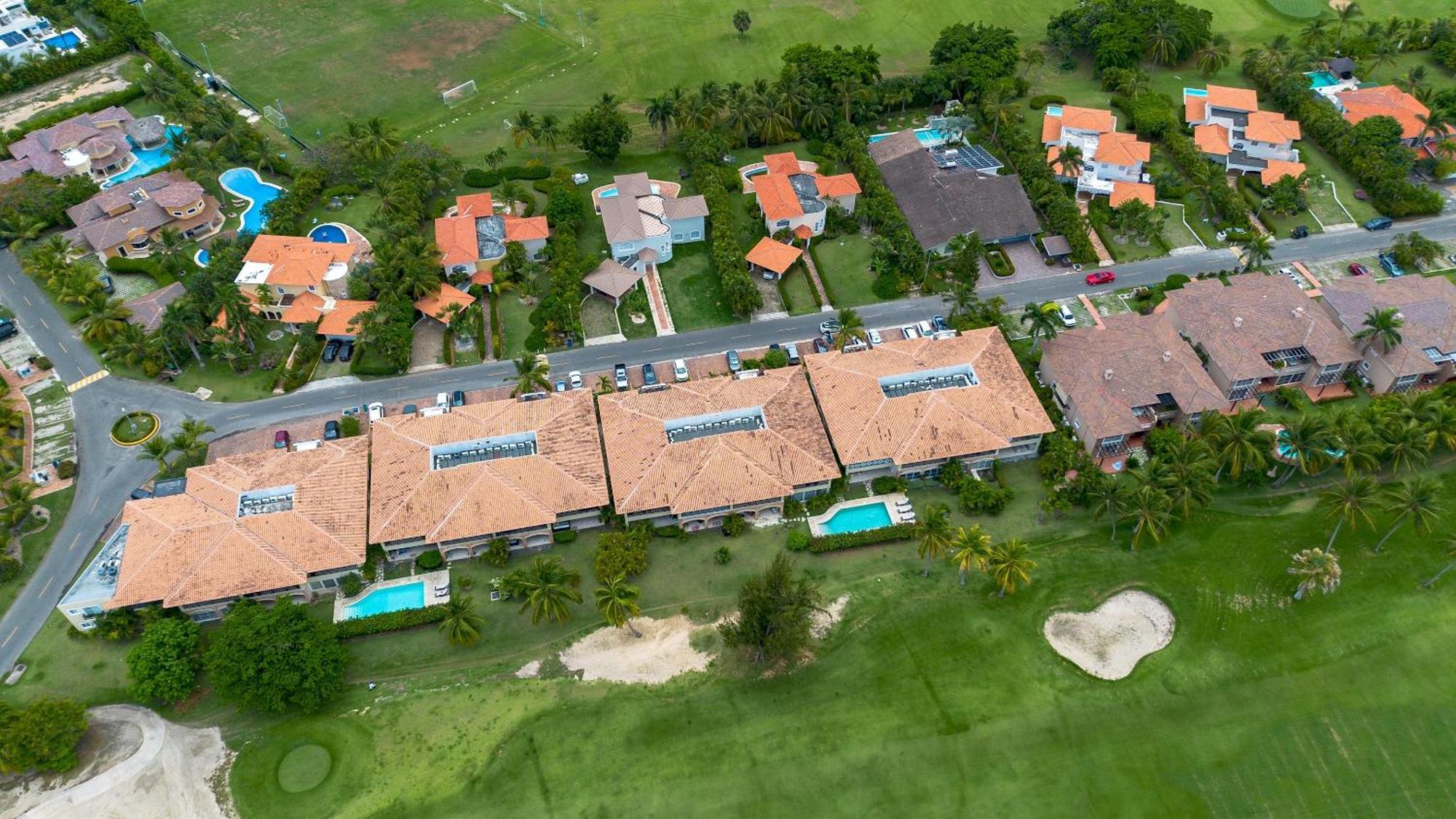 Private & Luxury Cocotal In Gated & Secured Community Apartment Punta Cana