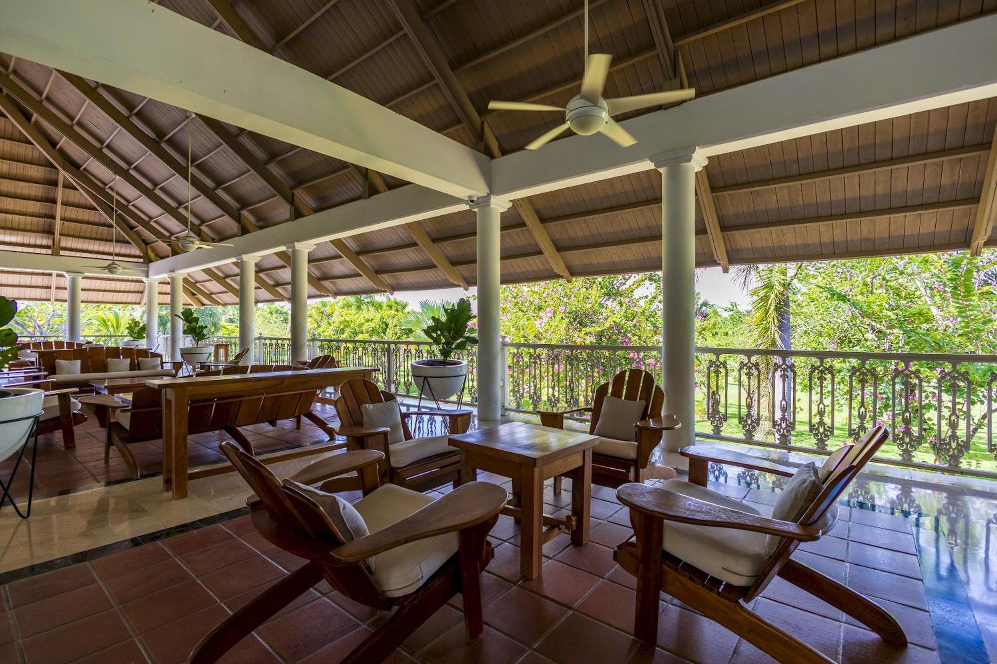Apartment Private & Luxury Cocotal In Gated & Secured Community Punta Cana