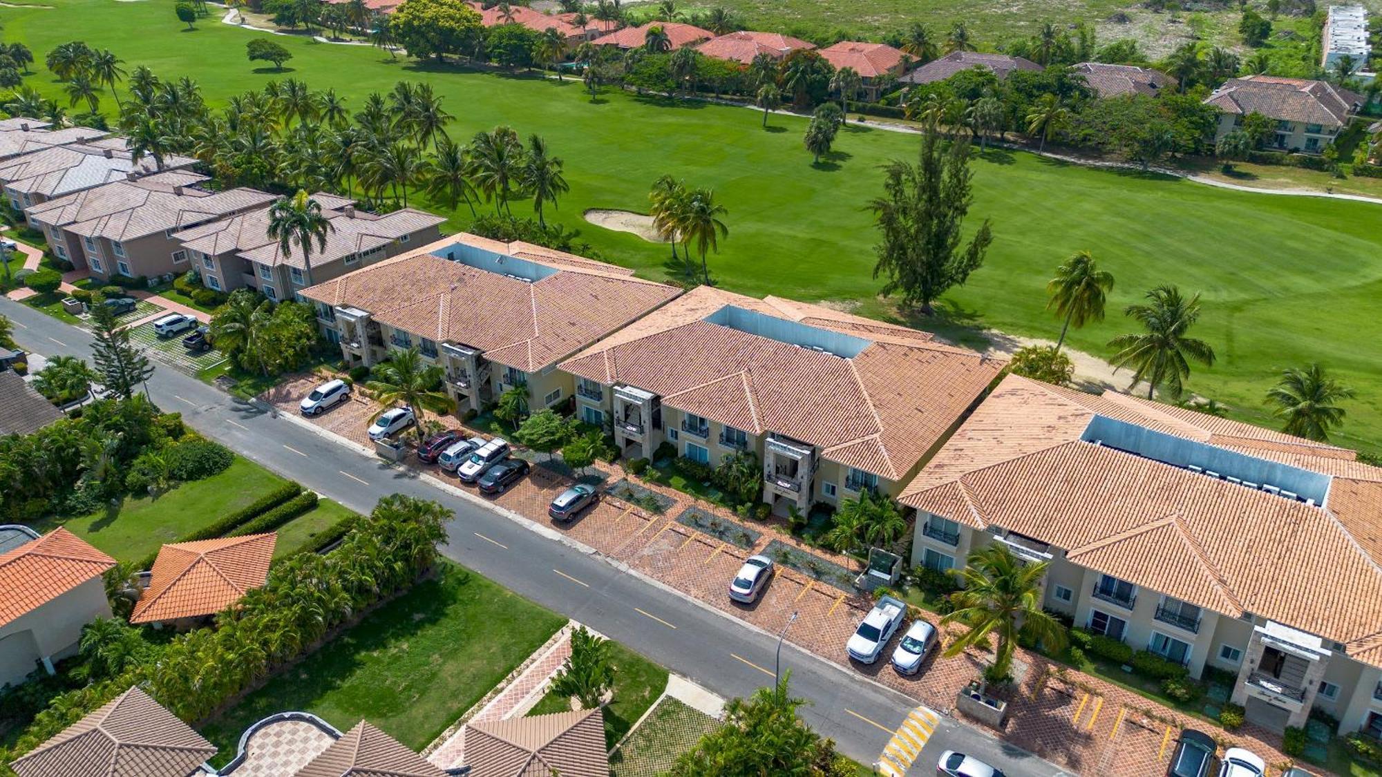 Apartment Private & Luxury Cocotal In Gated & Secured Community *