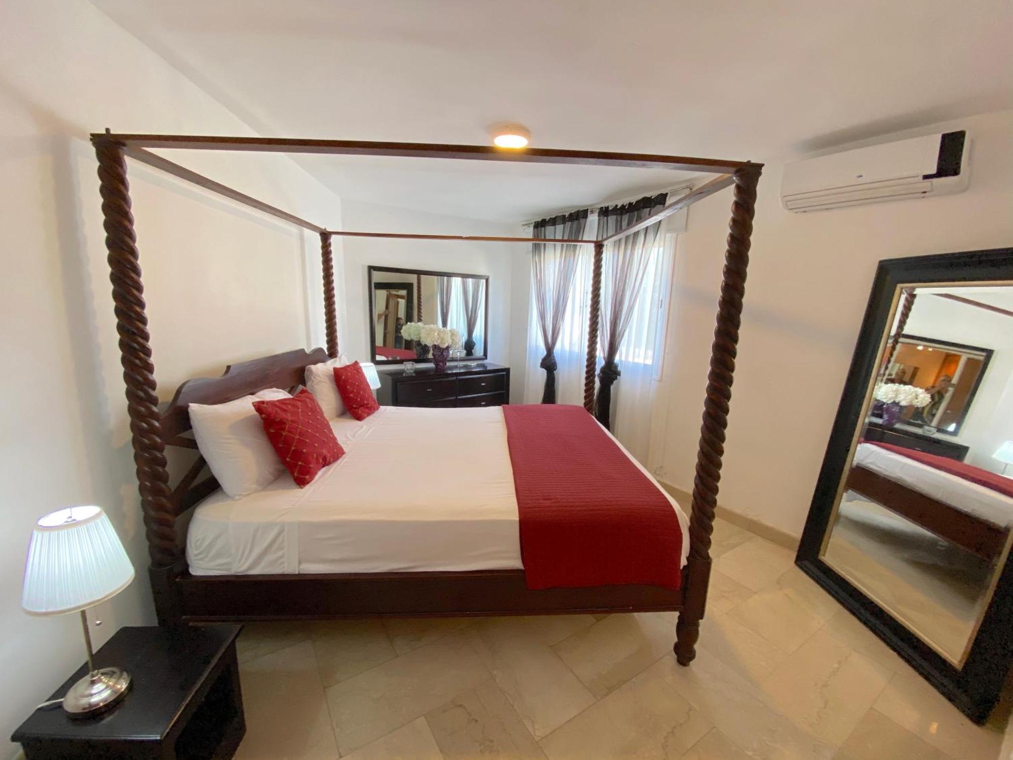 Tropical And - Corales - Great Location With Many Restaurants Punta Cana