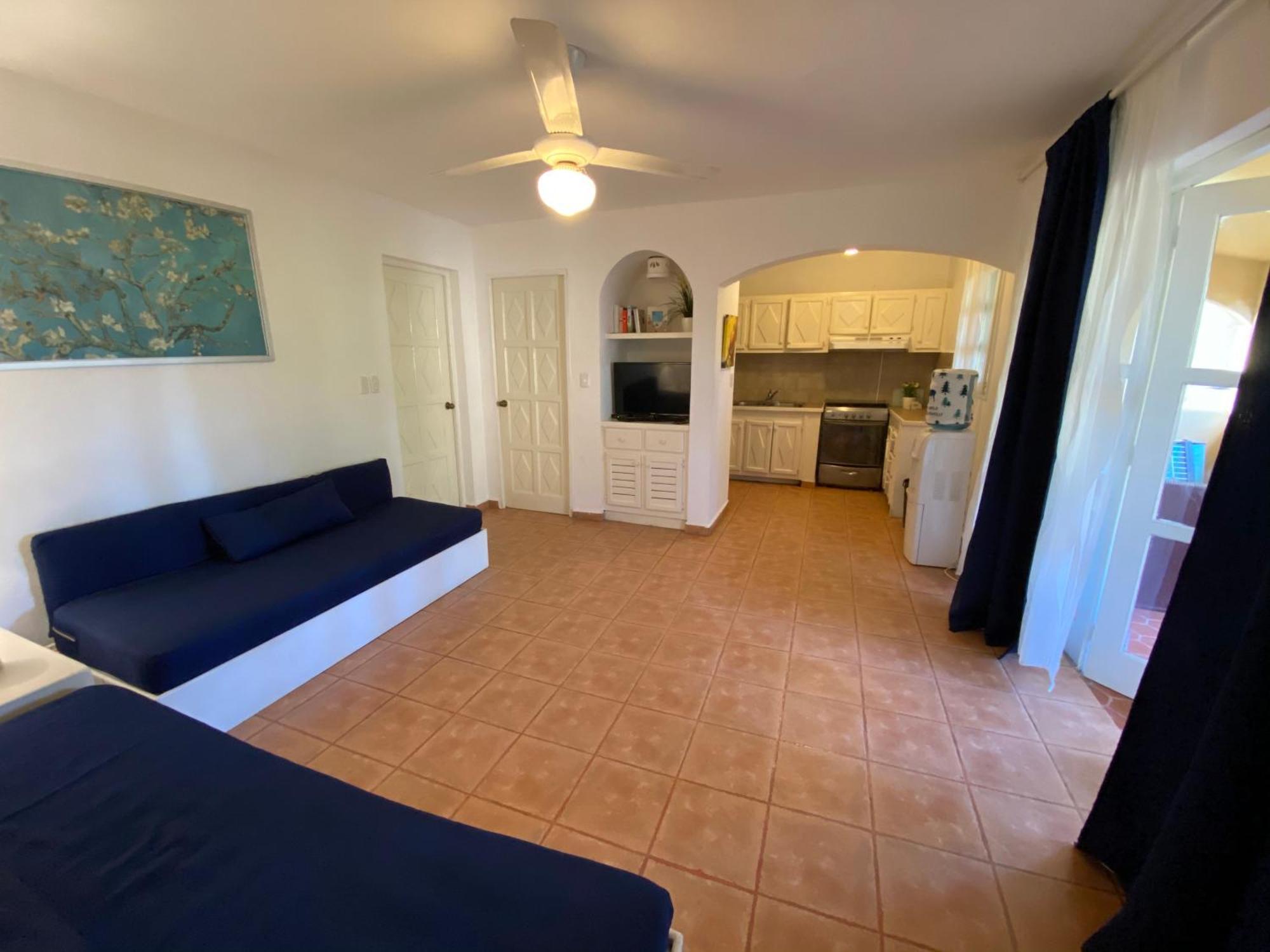 Tropical And - Corales - Great Location With Many Restaurants 5*