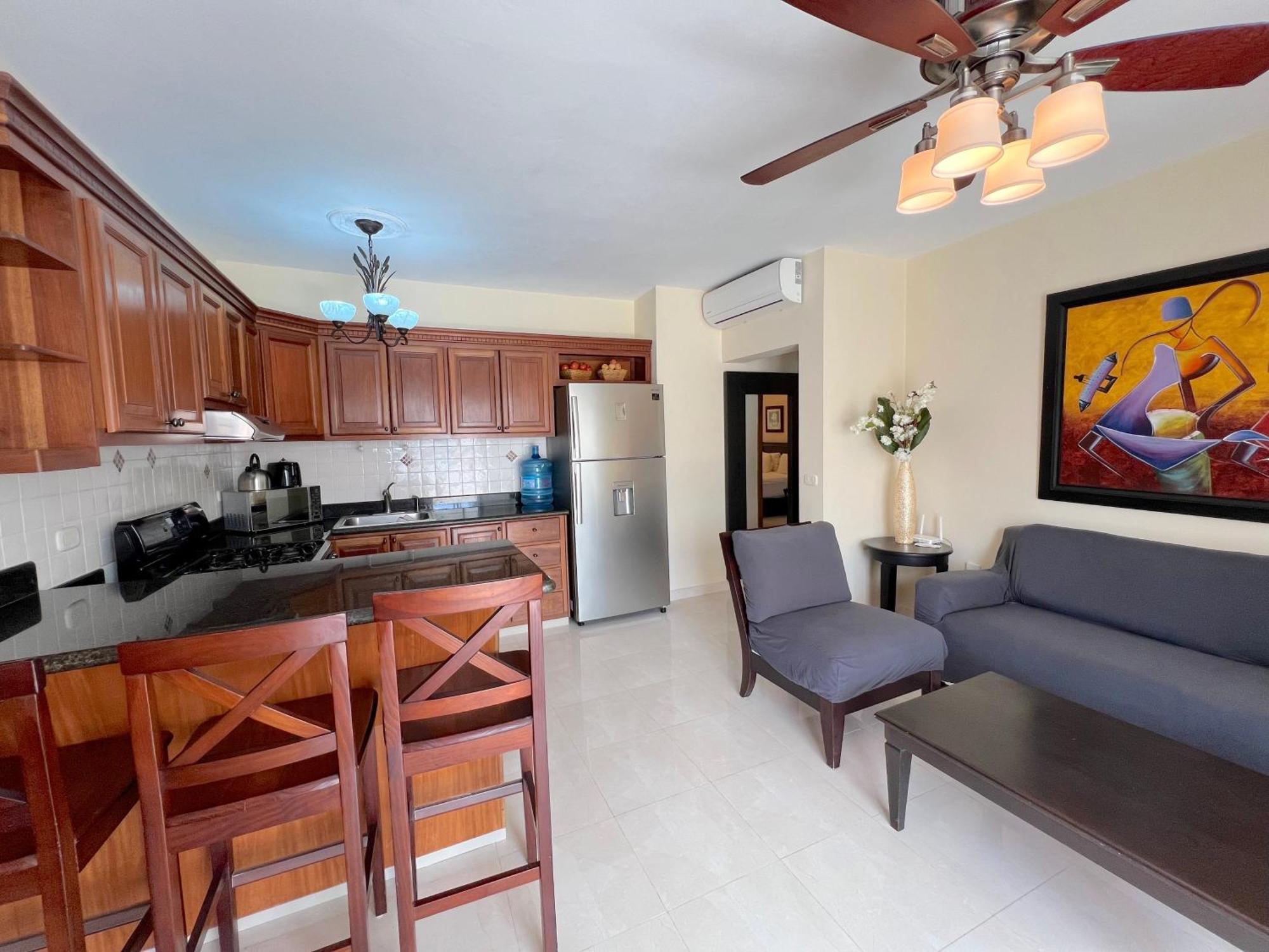 Aparthotel Tropical And - Corales - Great Location With Many Restaurants Punta Cana
