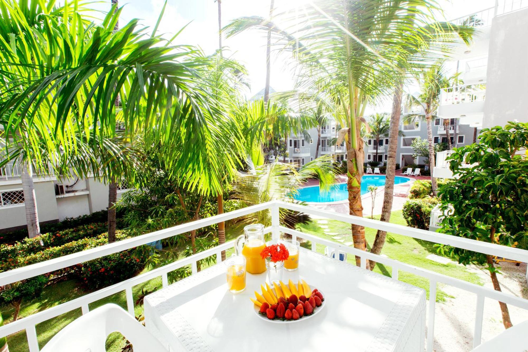 Sol Caribe And With Tropical Pool - Corales Hotel Punta Cana