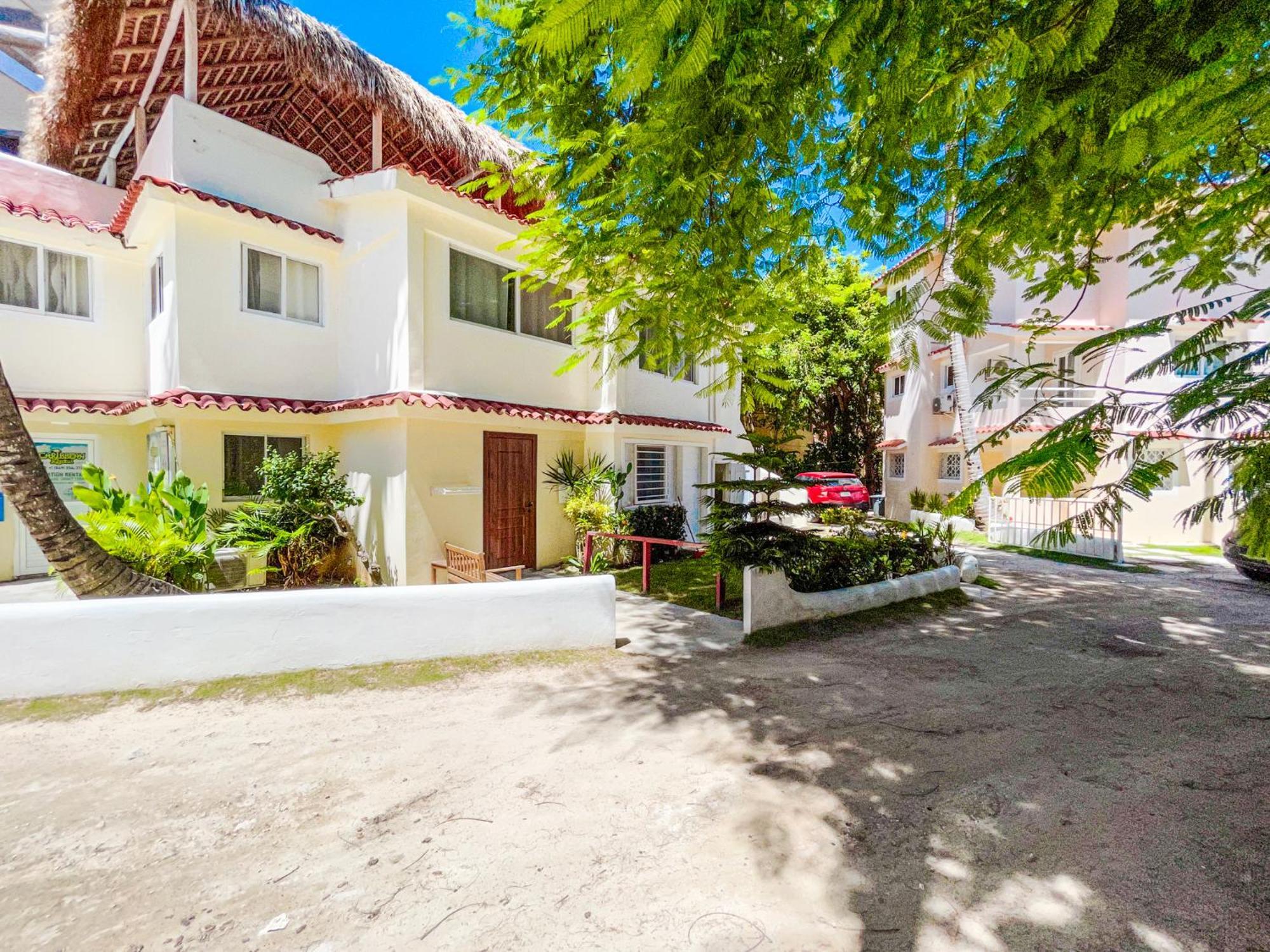 Hotel & Long Term Vacation Bavaro Club &