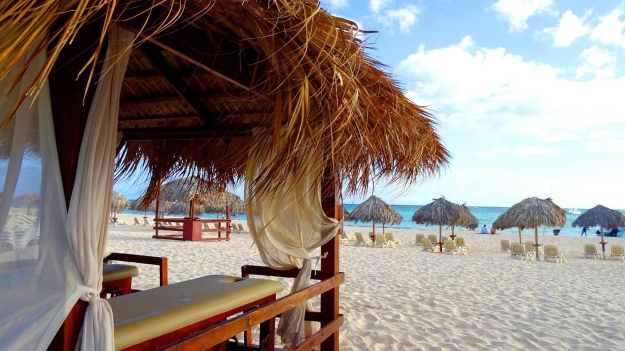 Aparthotel Olas De Sol Caribe Playa Corales *