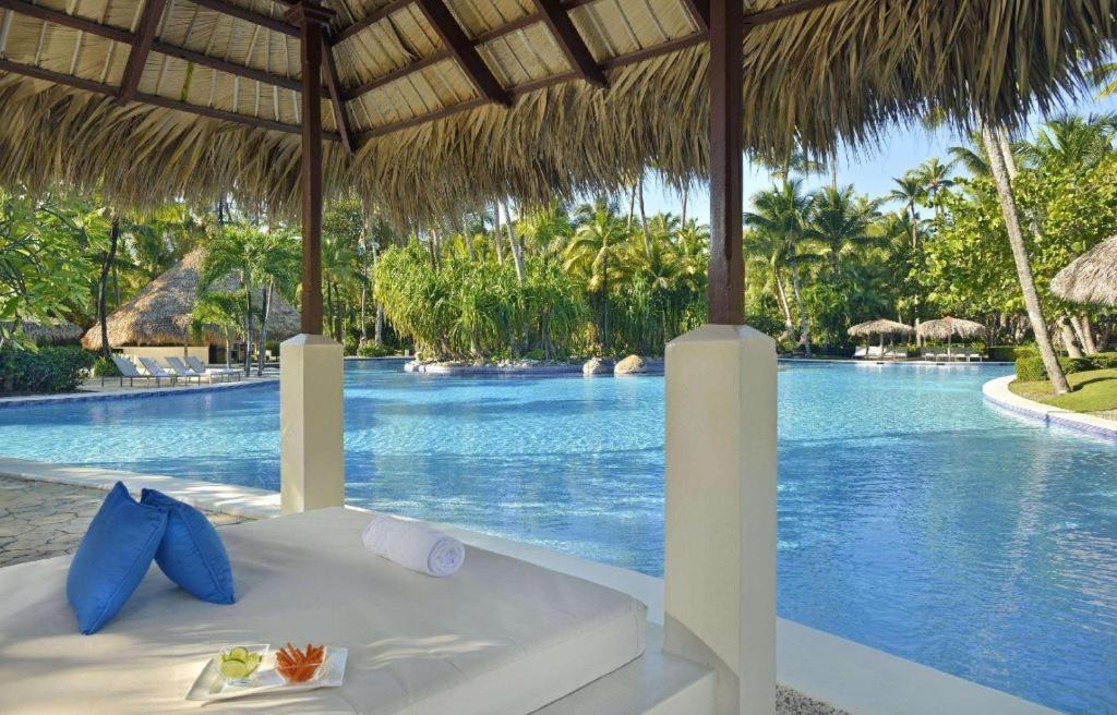 Paradisus (adults Only)