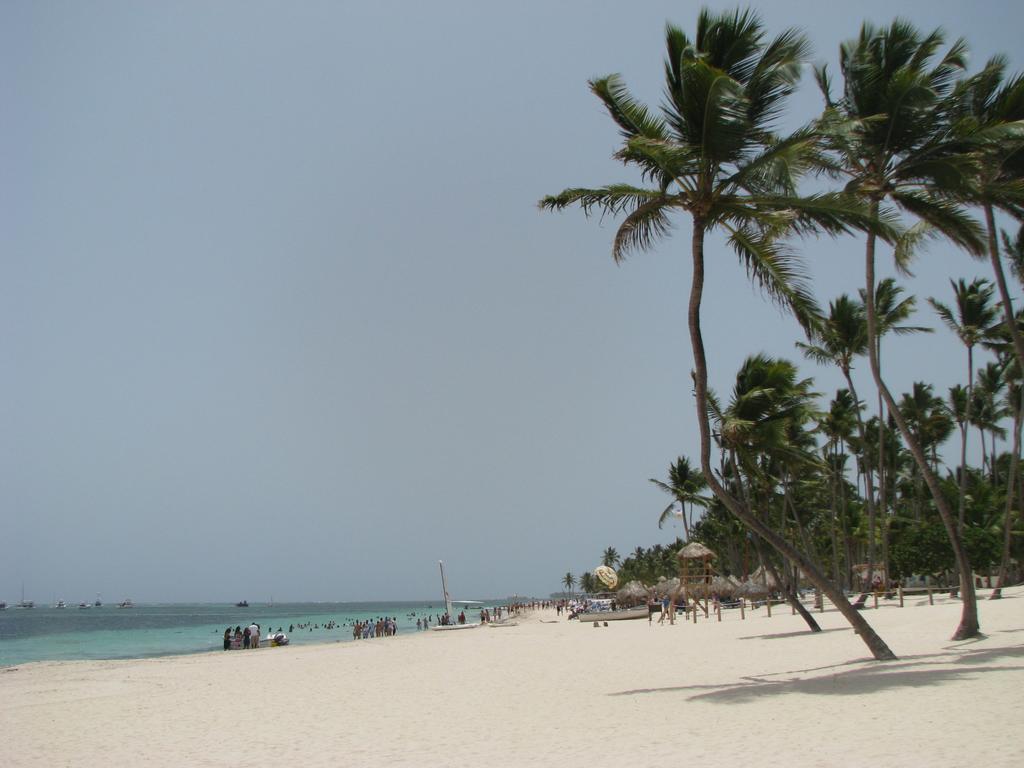Suites At Melia Caribe Beach And Hotel 4*