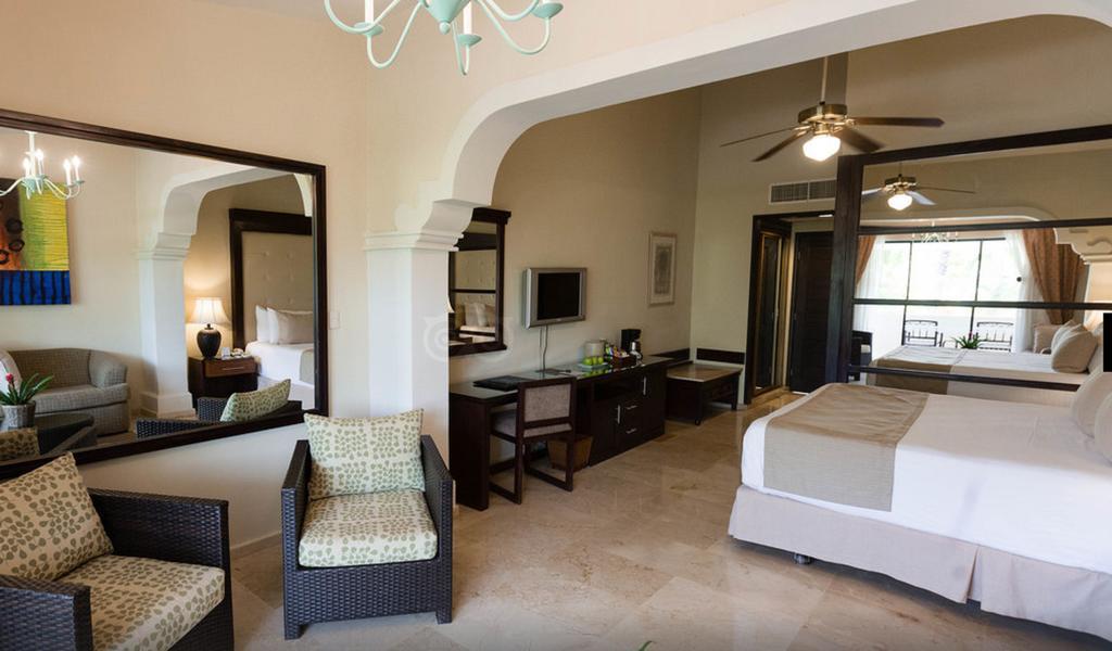 Suites At Melia Caribe Beach And Hotel 4*