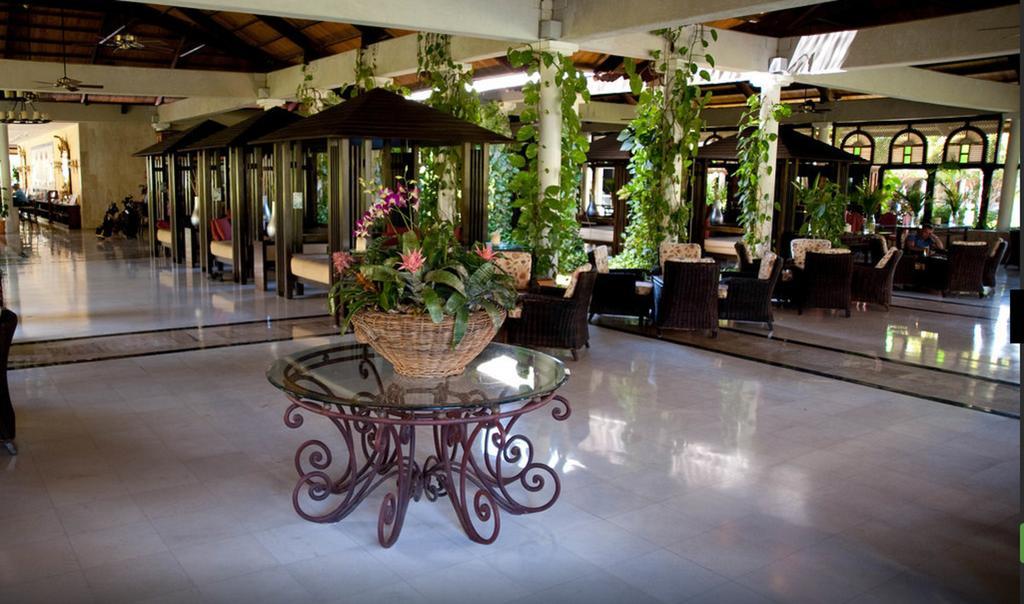 Suites At Melia Caribe Beach And 4*