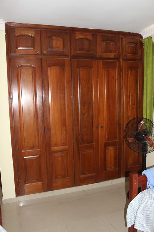 Shirley's Beach Place Homestay Punta Cana