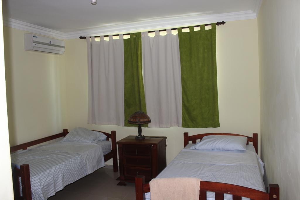 Homestay Shirley's Beach Place