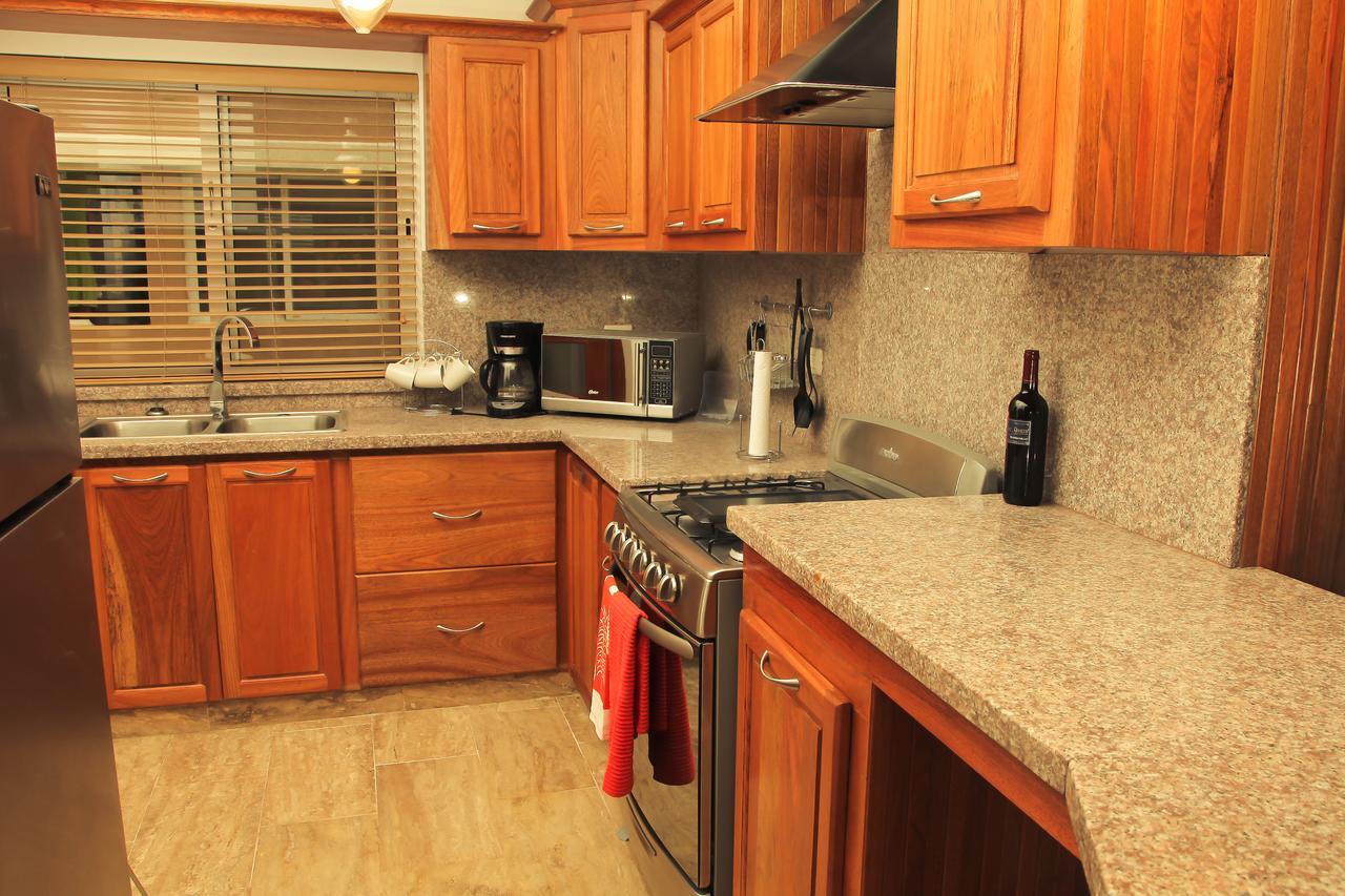 Corte Sea A102 Apartment