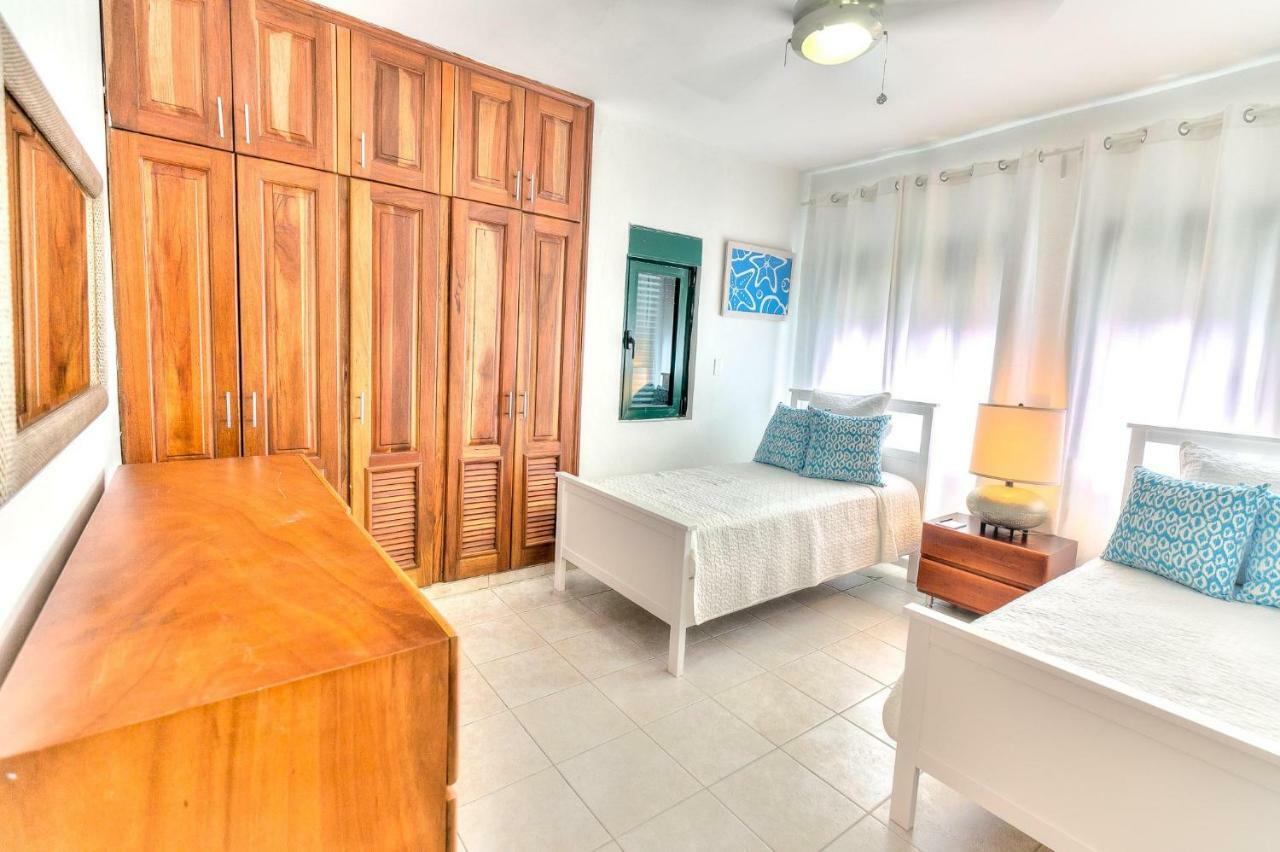 Oceanfront With Views And Large Balcony - L-201 *