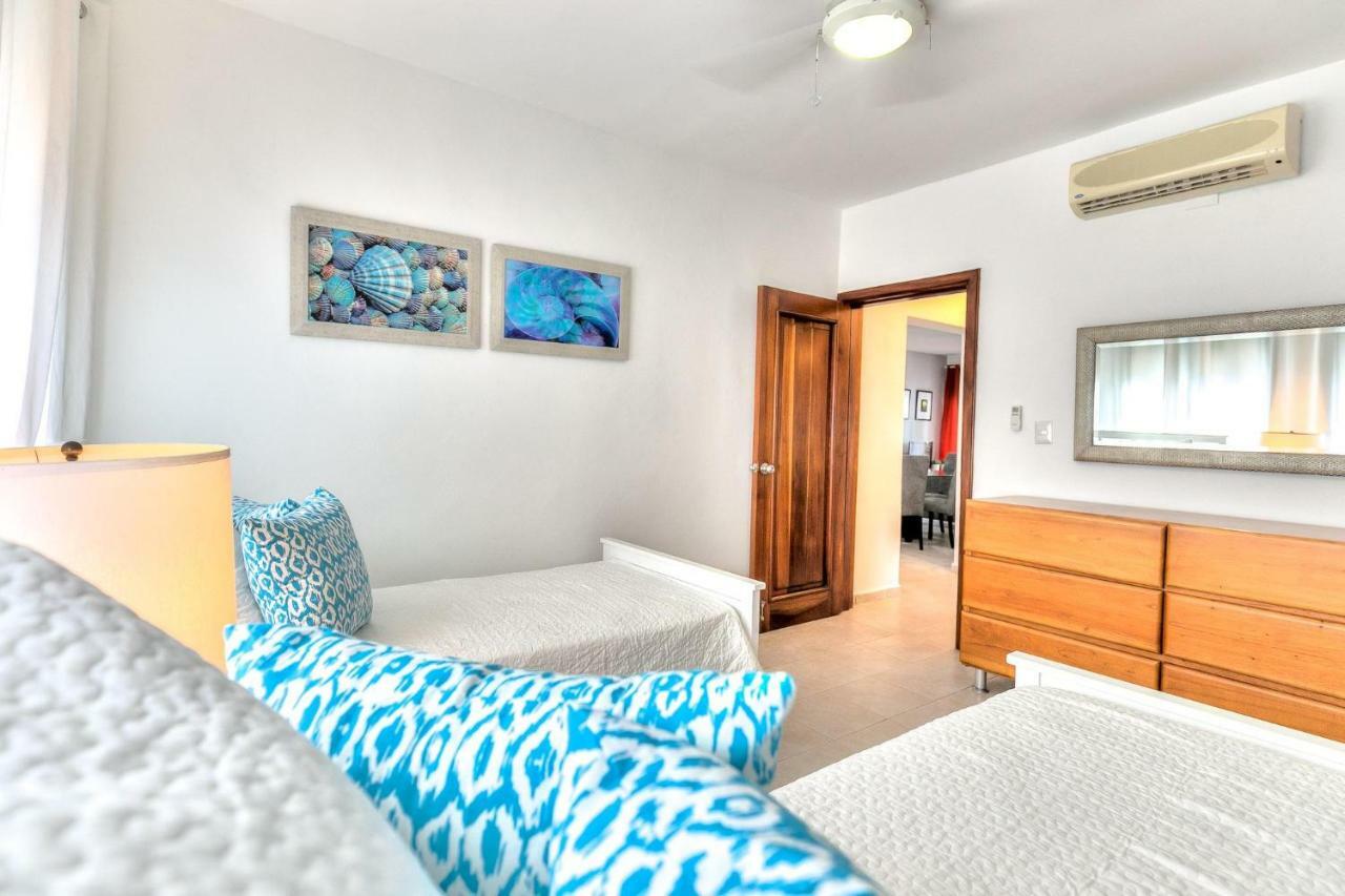 Oceanfront With Views And Large Balcony - L-201 *