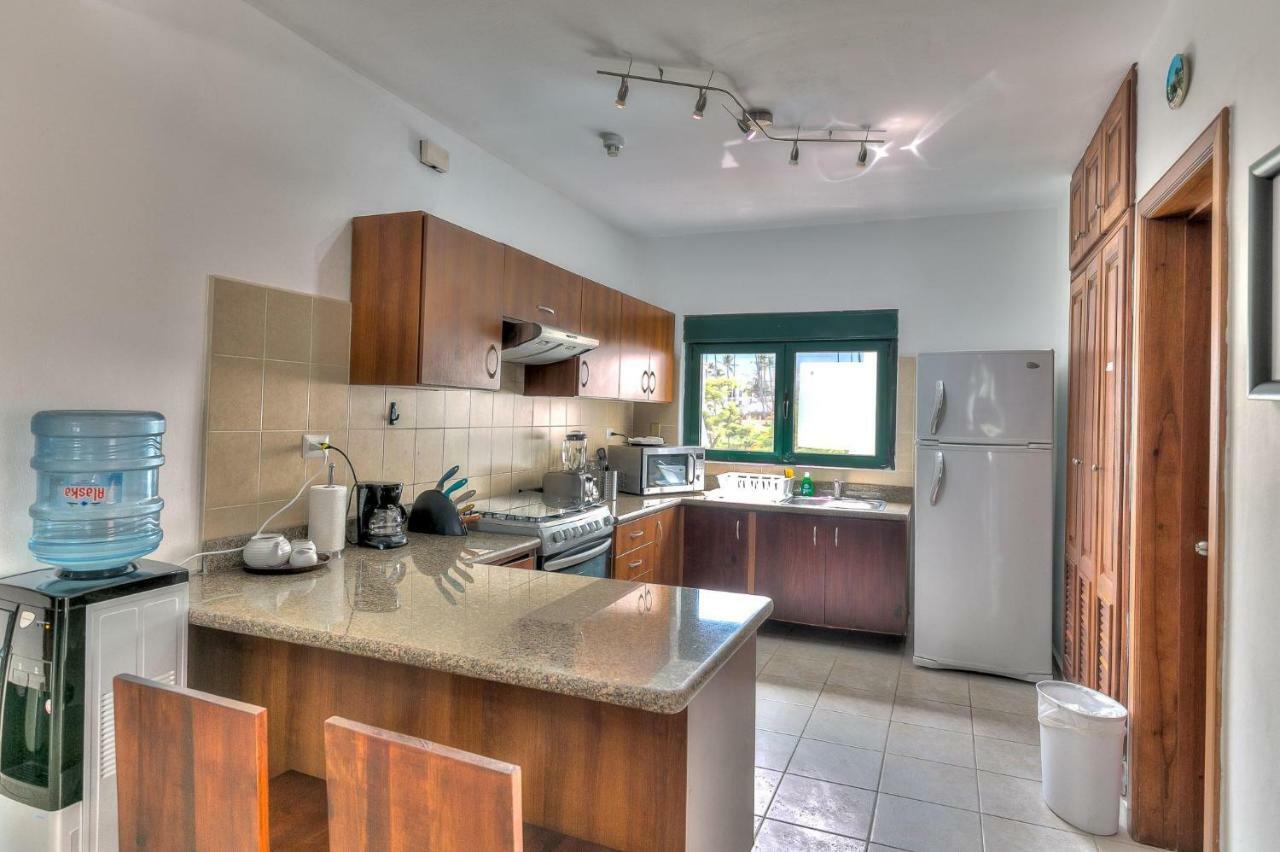 Oceanfront With Views And Large Balcony - L-201 Apartment