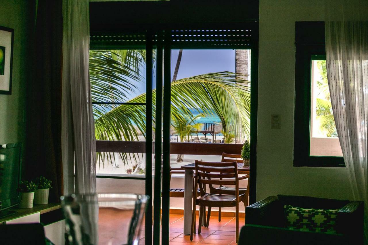 Oceanfront With Views And Large Balcony - L-201 Apartment
