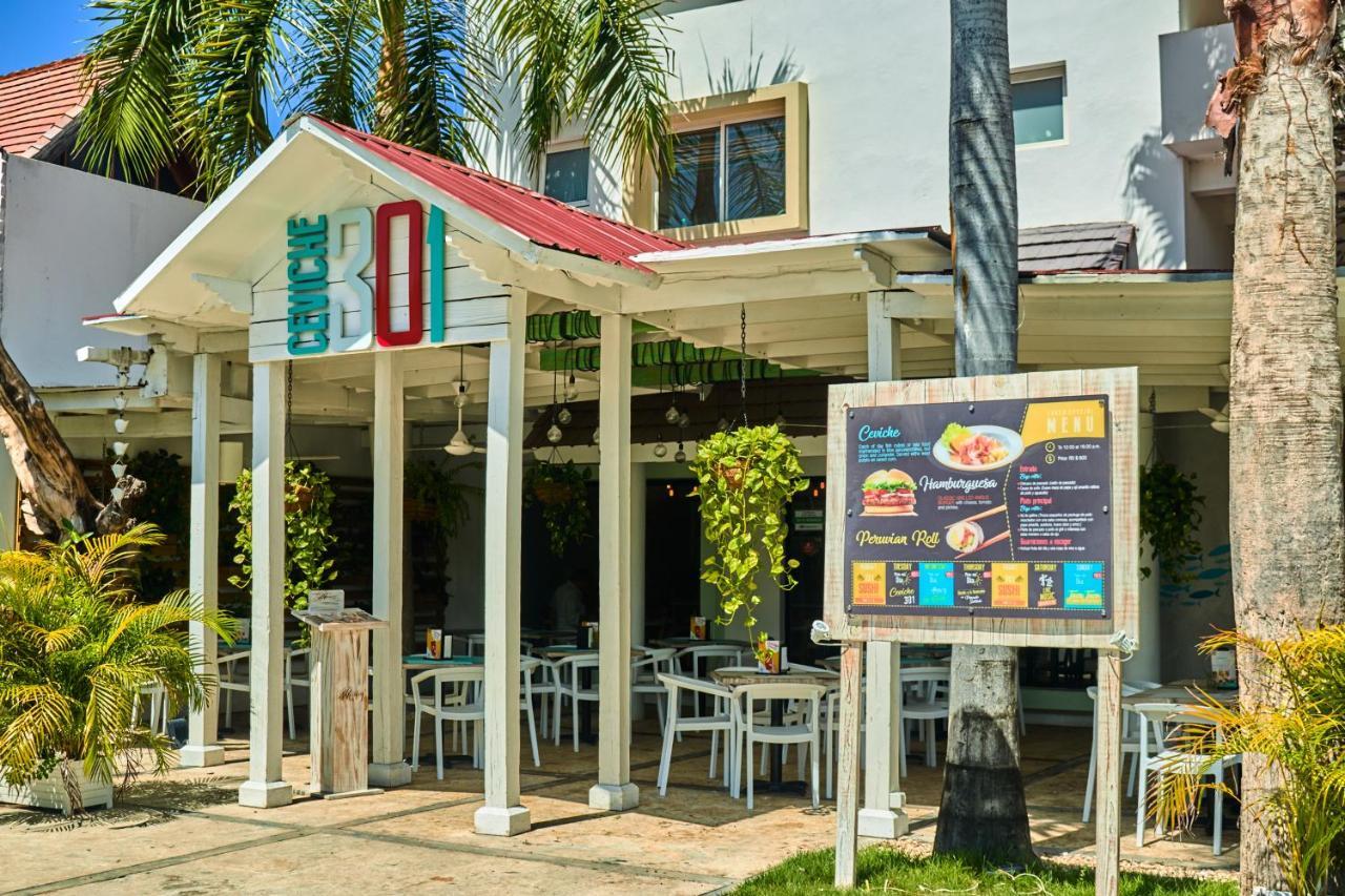 Flor Del Mar Beachfront