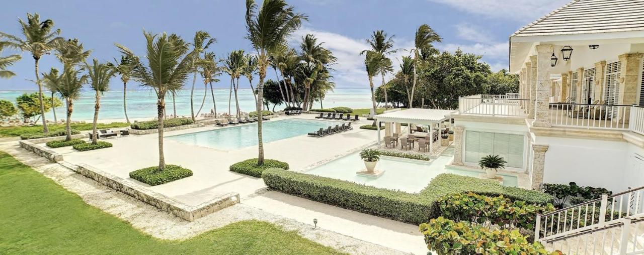 Beach Apartment *