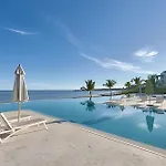Punta Palmera Beach Front And Pool Views Cap Cana