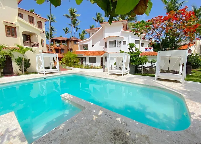 Deluxe Villa Playa Los Corales - Pool, Bbq, Beach Club, Wifi