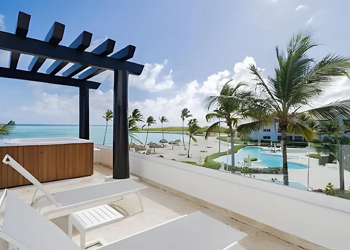 Punta Palmera Beach Front And Pool Views Cap Cana