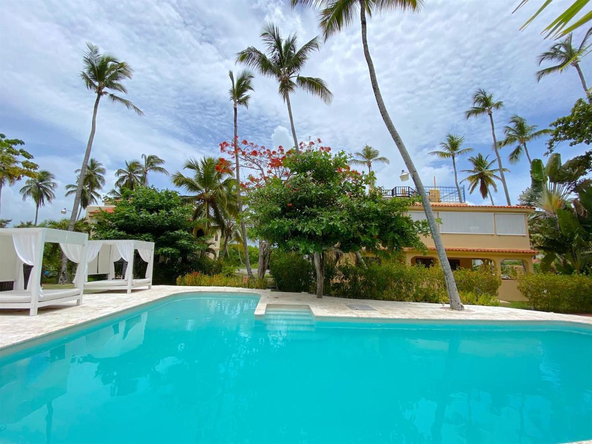 Coral Private & Hotel