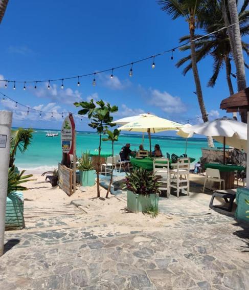 Acomodação com café da manhã  Dios Es Fiel - Ali Punta Cana