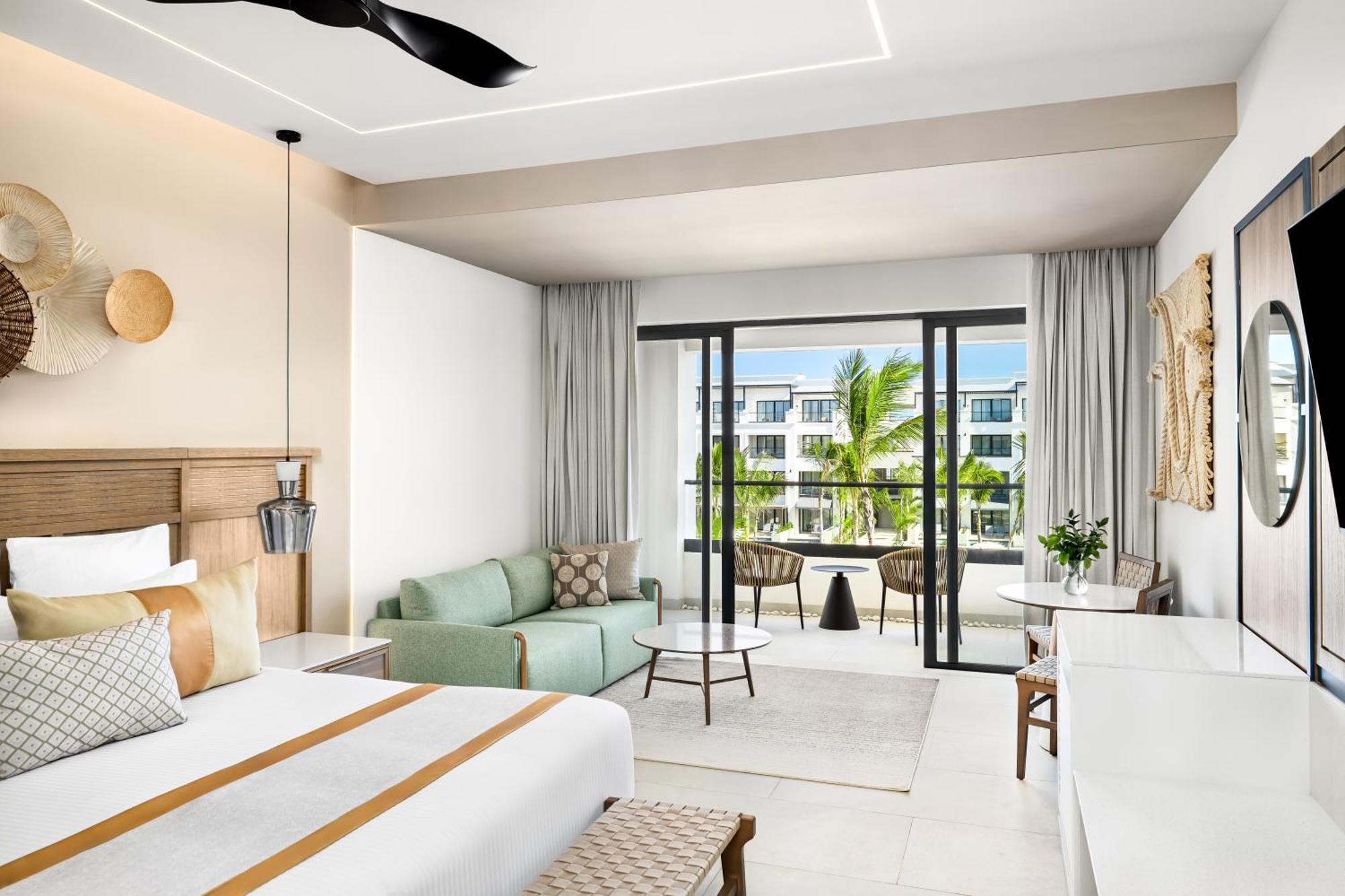 Resort Secrets Tides