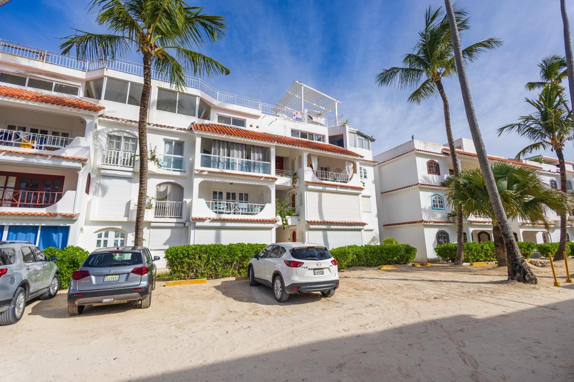 Amazing Penthouse In With Ocean View Apartment