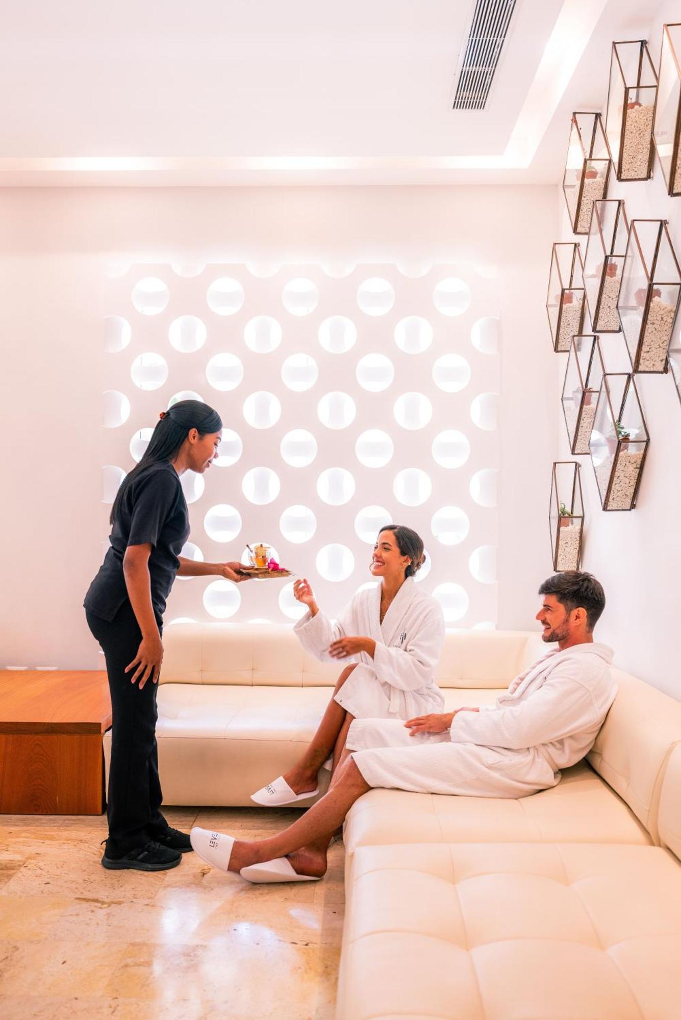 Melia Caribe 5*