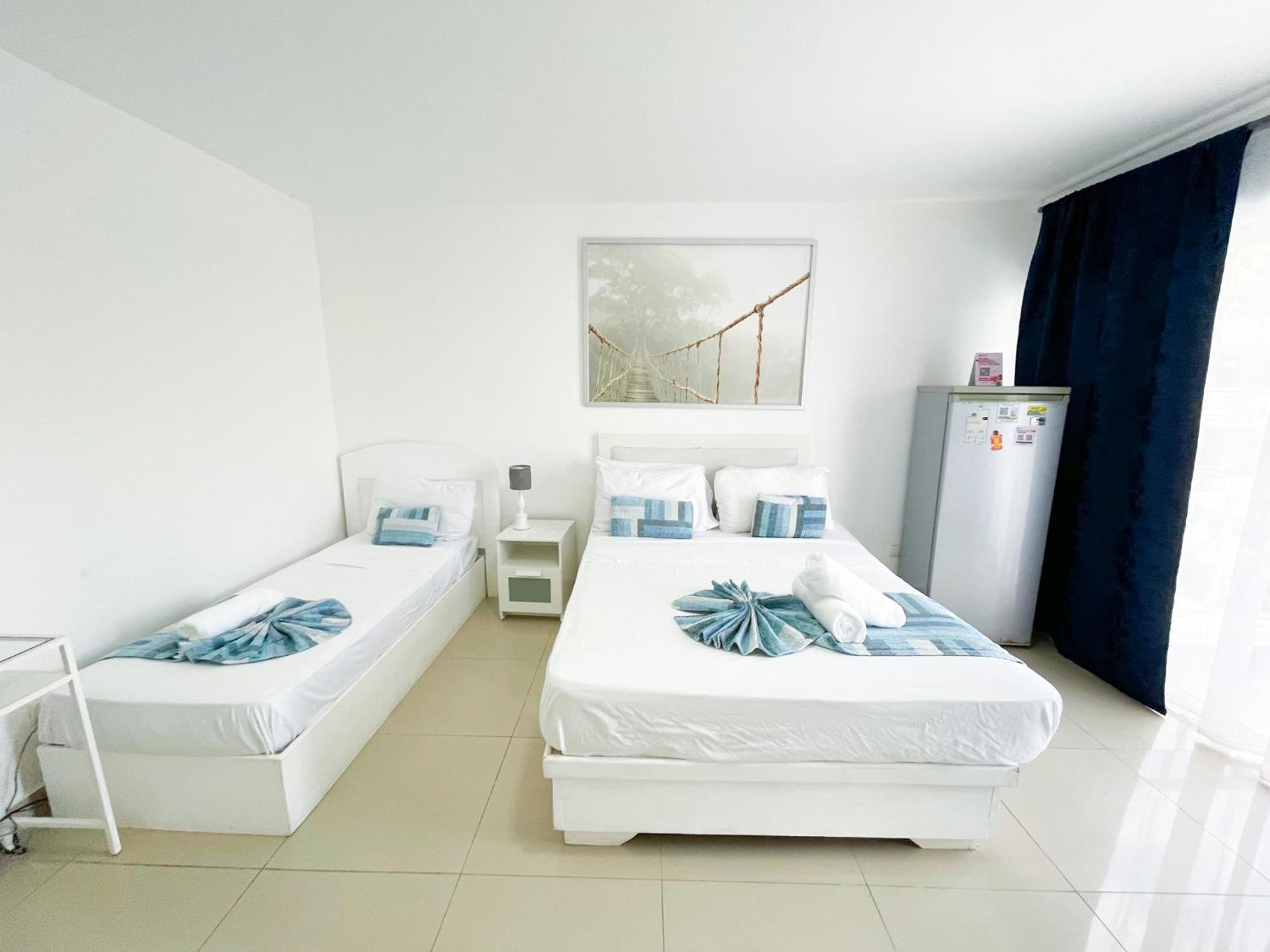 Hotel Sol Caribe Ducassi Pool Near The Wifi Club &