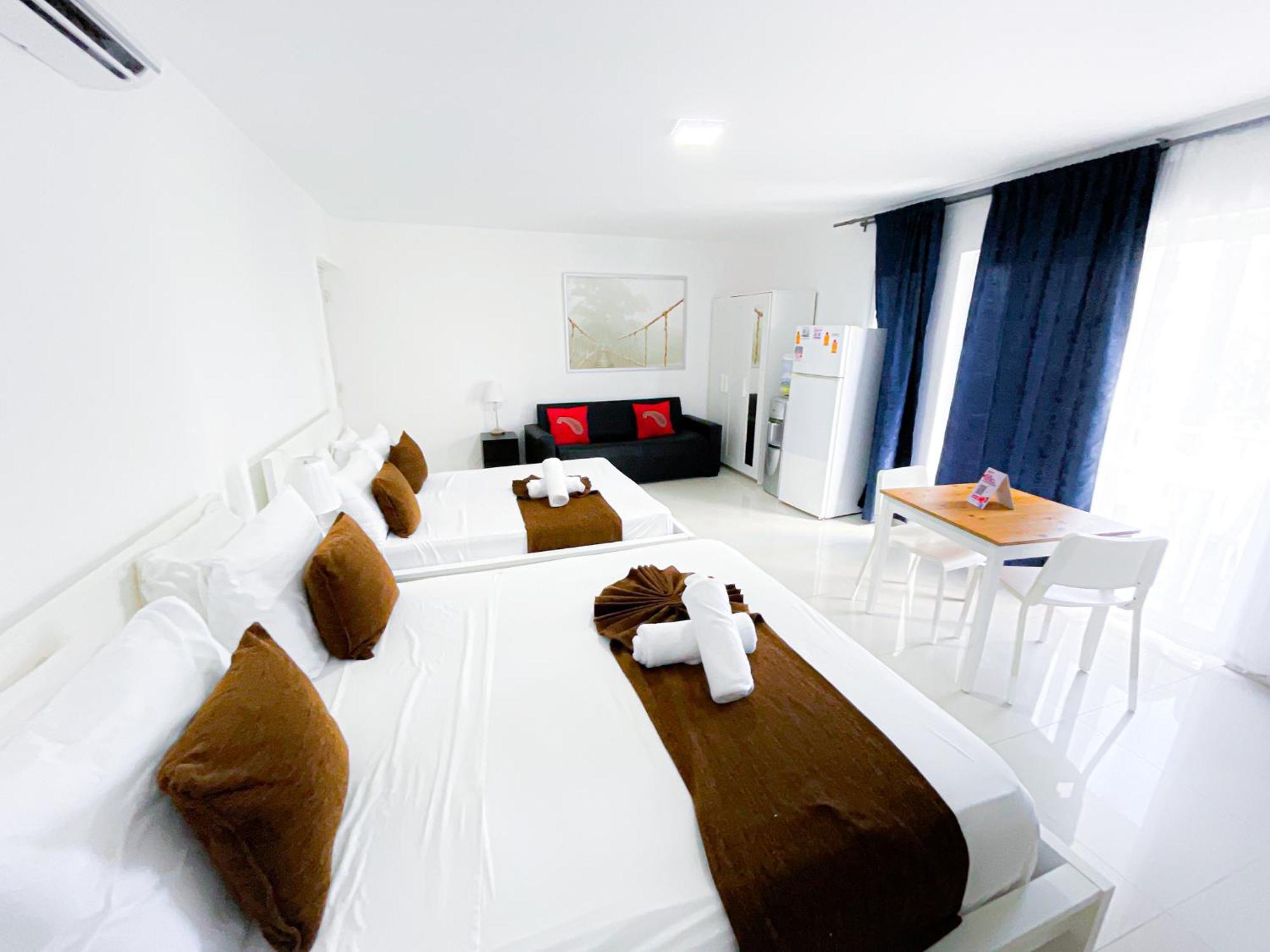 Hotel Sol Caribe Ducassi Pool Near The Wifi Club &