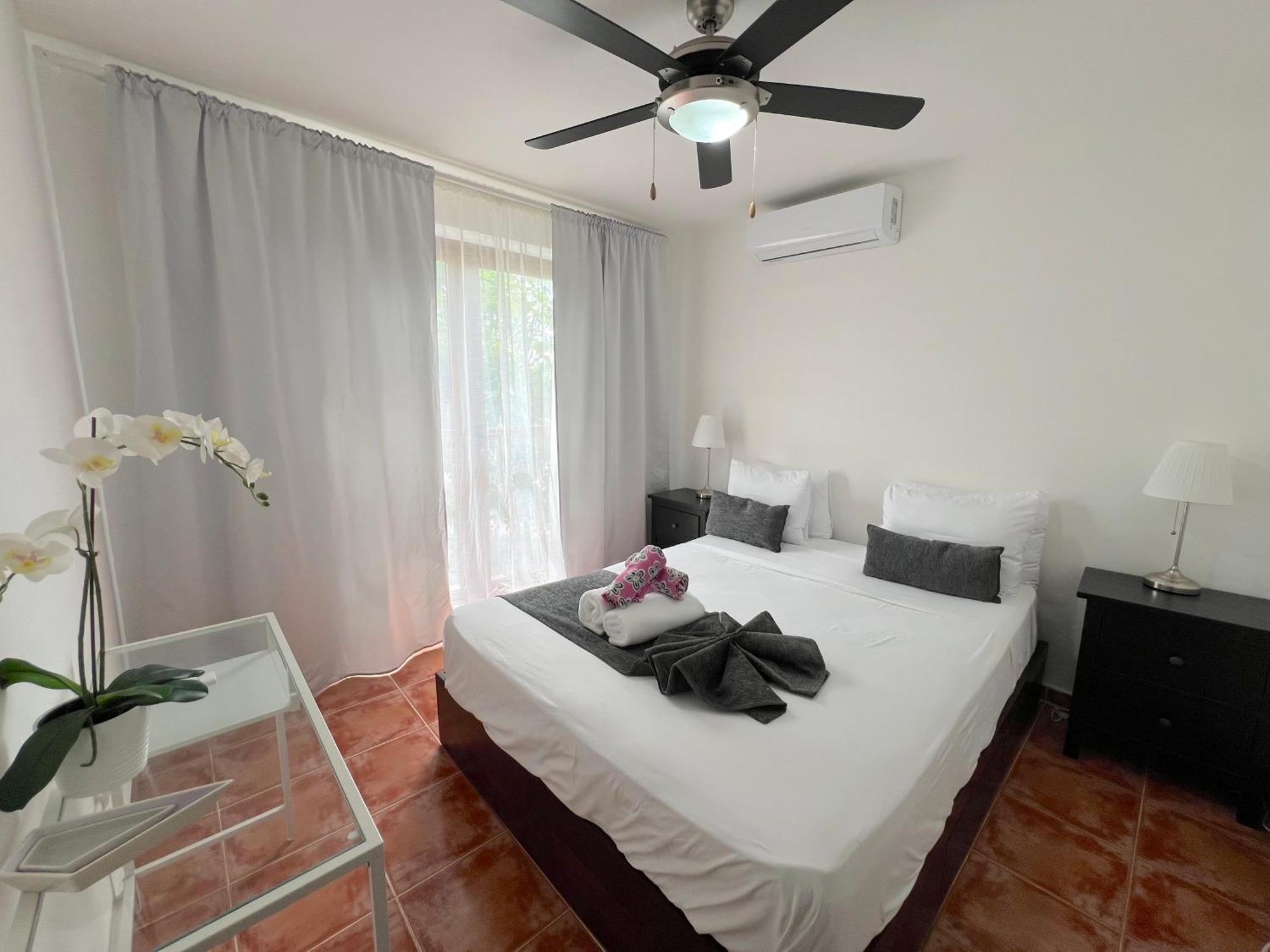 Aparthotel Caribbean Dream & Ocean View Playa Corales *