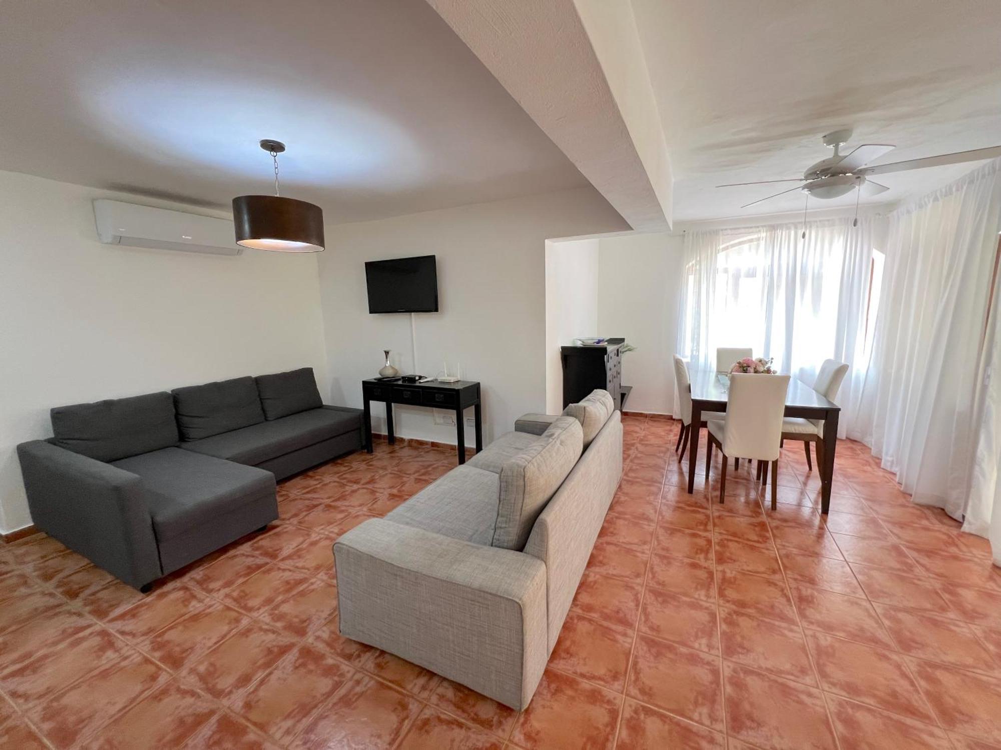 Caribbean Dream & Ocean View Playa Corales Aparthotel *