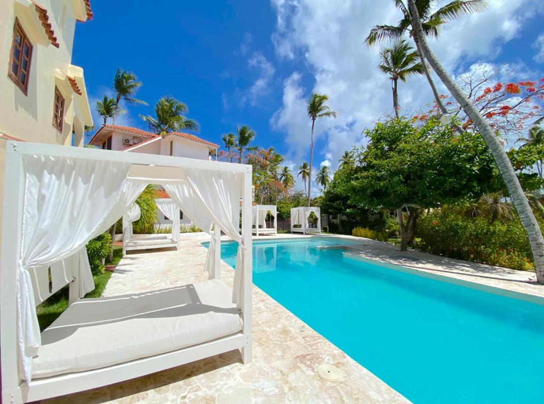 Aparthotel Caribbean Dream & Ocean View Playa Corales *