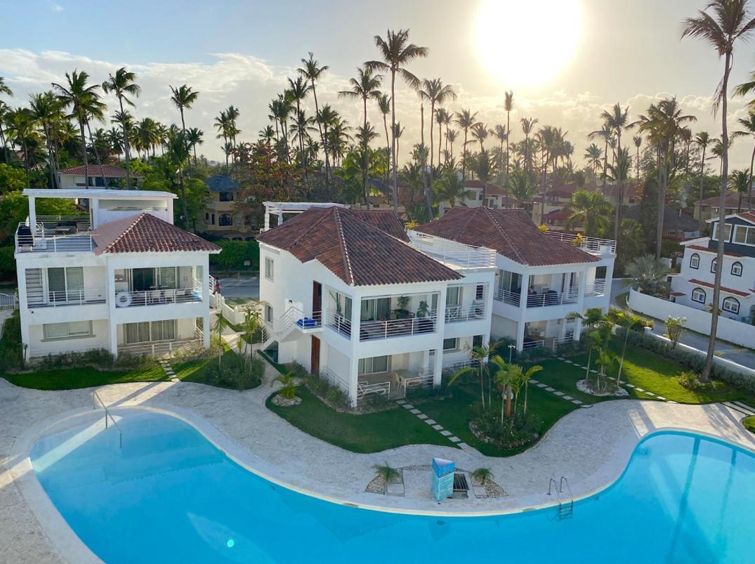 Caribbean Dream & Ocean View Playa Corales Aparthotel