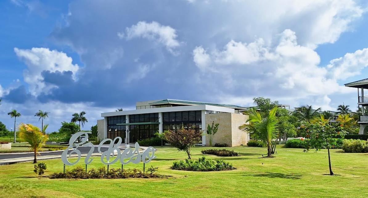 Resort El Beso Adults Only At Ocean El Faro - Punta Cana