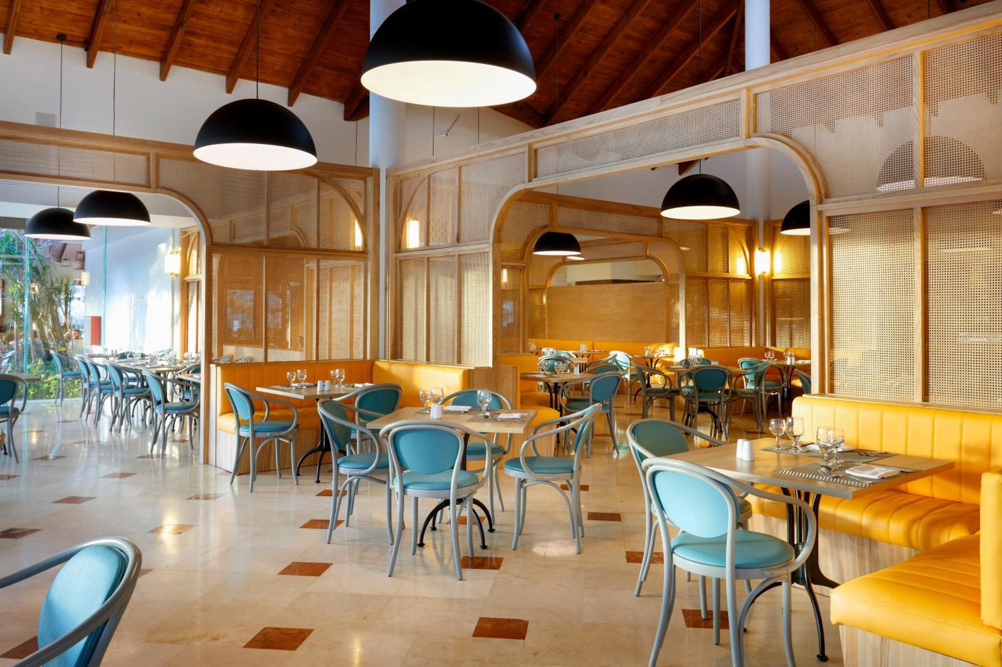 Grand Palladium &