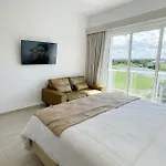 Beautiful Penthouse With Private Elevator In Hard Rock Golf