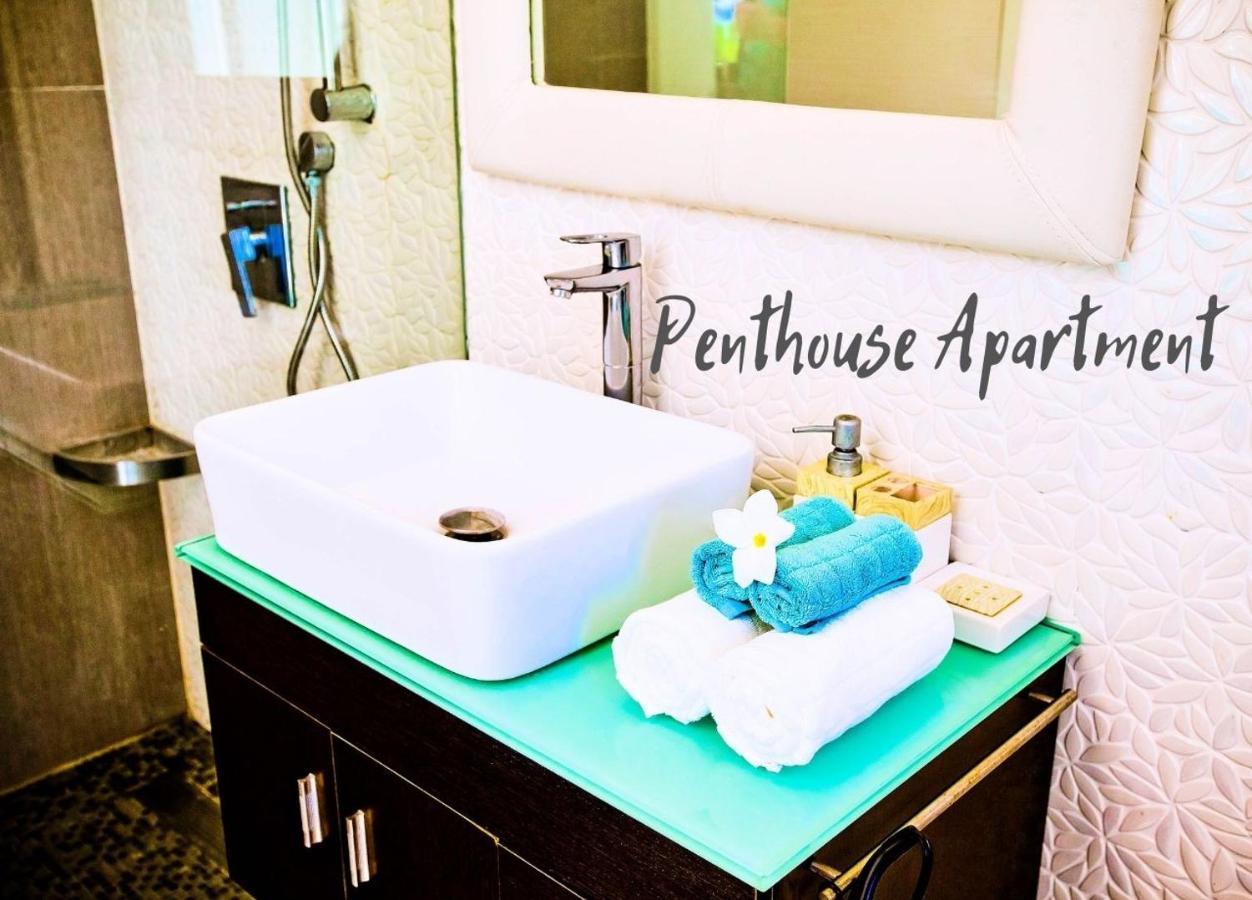 Bed & Breakfast Beachfront - Everything 3*