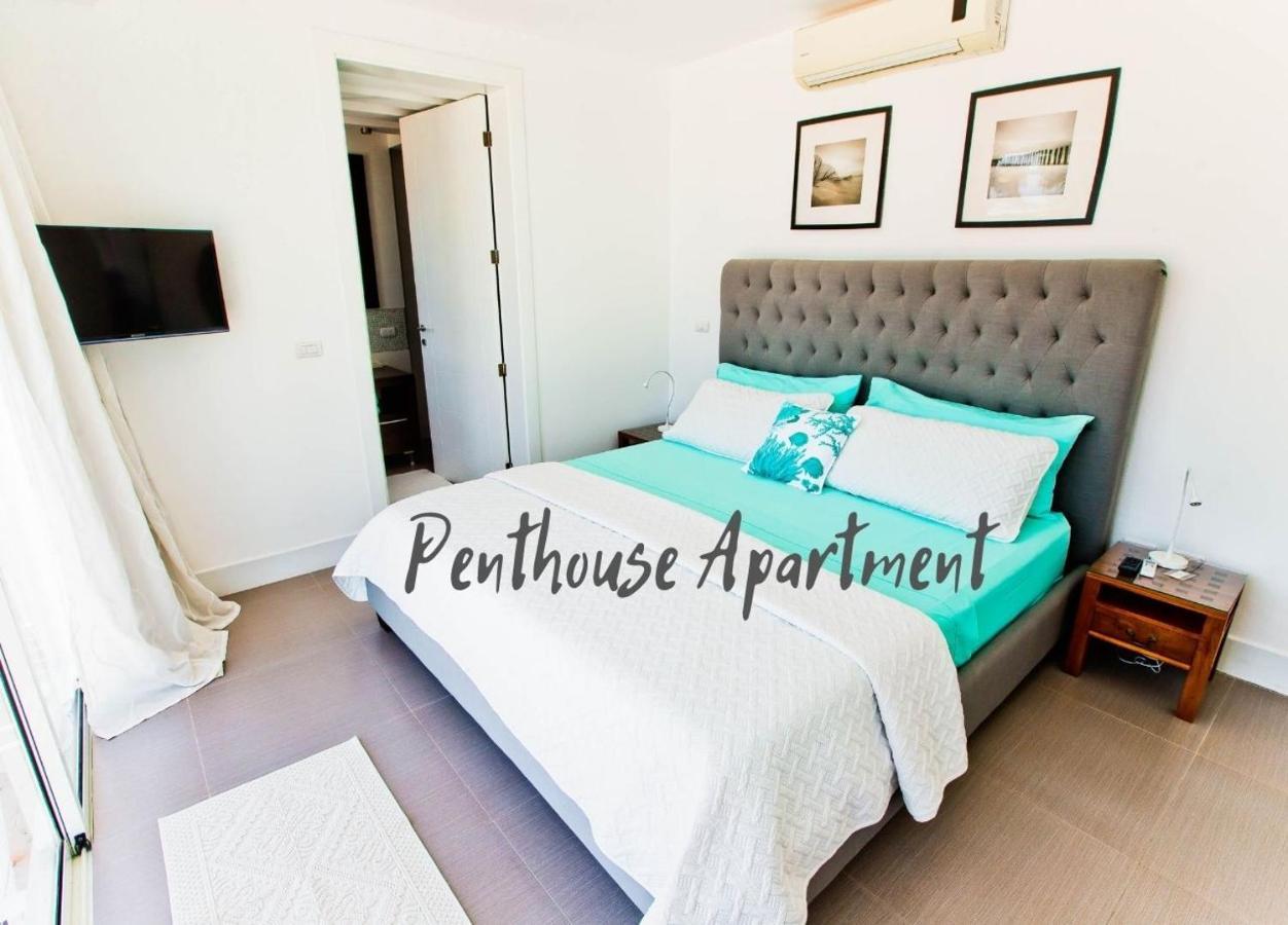 Bed & Breakfast Beachfront - Everything 3*