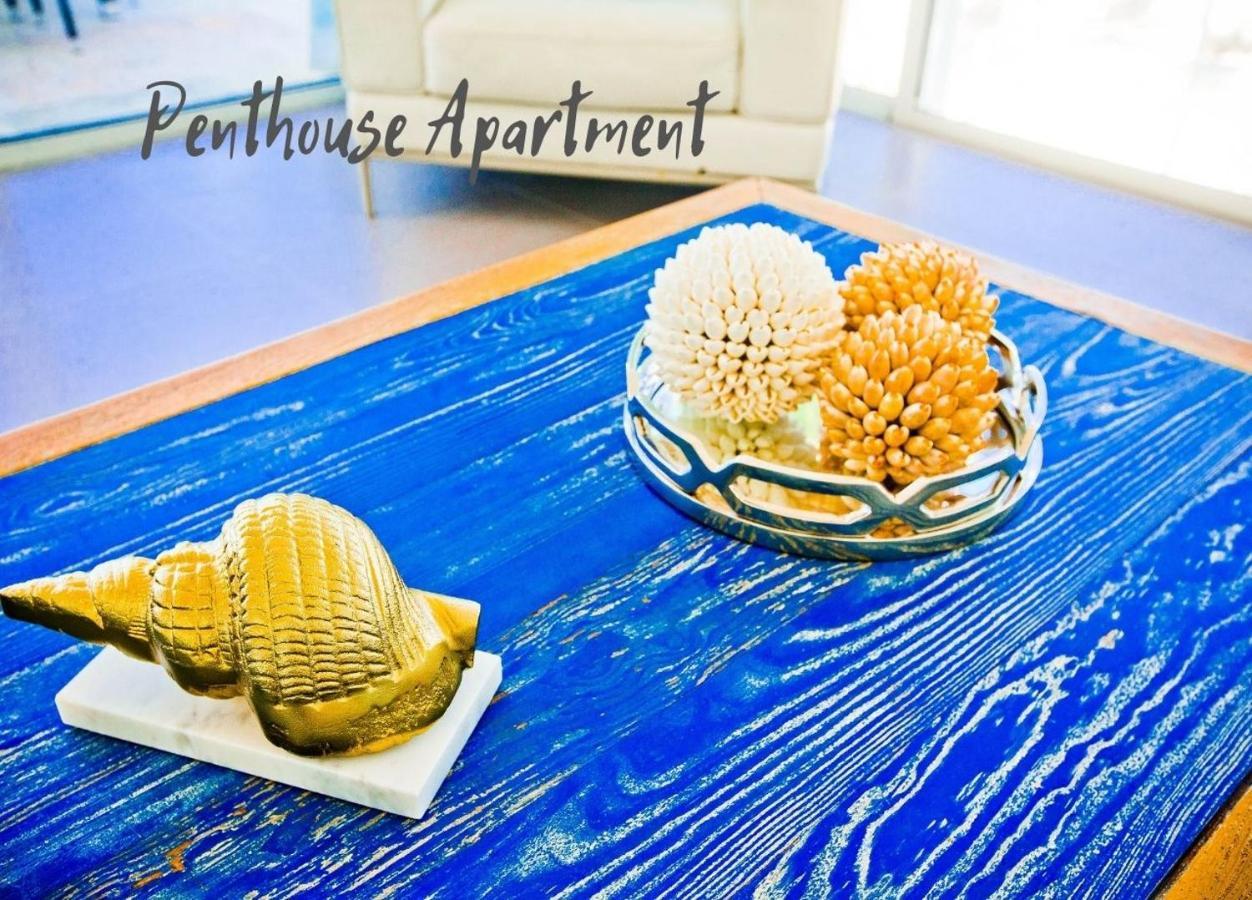 Beachfront - Everything